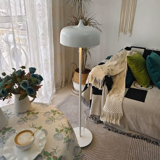 Nordic Minimalist Creativity Led Floor Lamp Modern Living Room Home Decor Sofa Corner Standing Light Bedroom 2